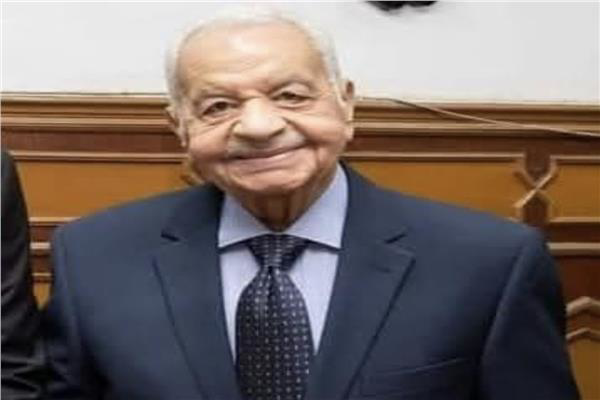 بعد رحيله.. معلومات عن اللواء كمال مدبولي قائد المدفعية الأسبق ووالد الدكتور مصطفى مدبولي